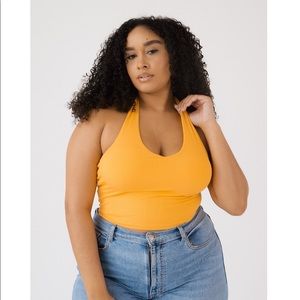 HALTER BRAMI (CROP) IN MARIGOLD